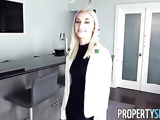 propertysex with blonde agent